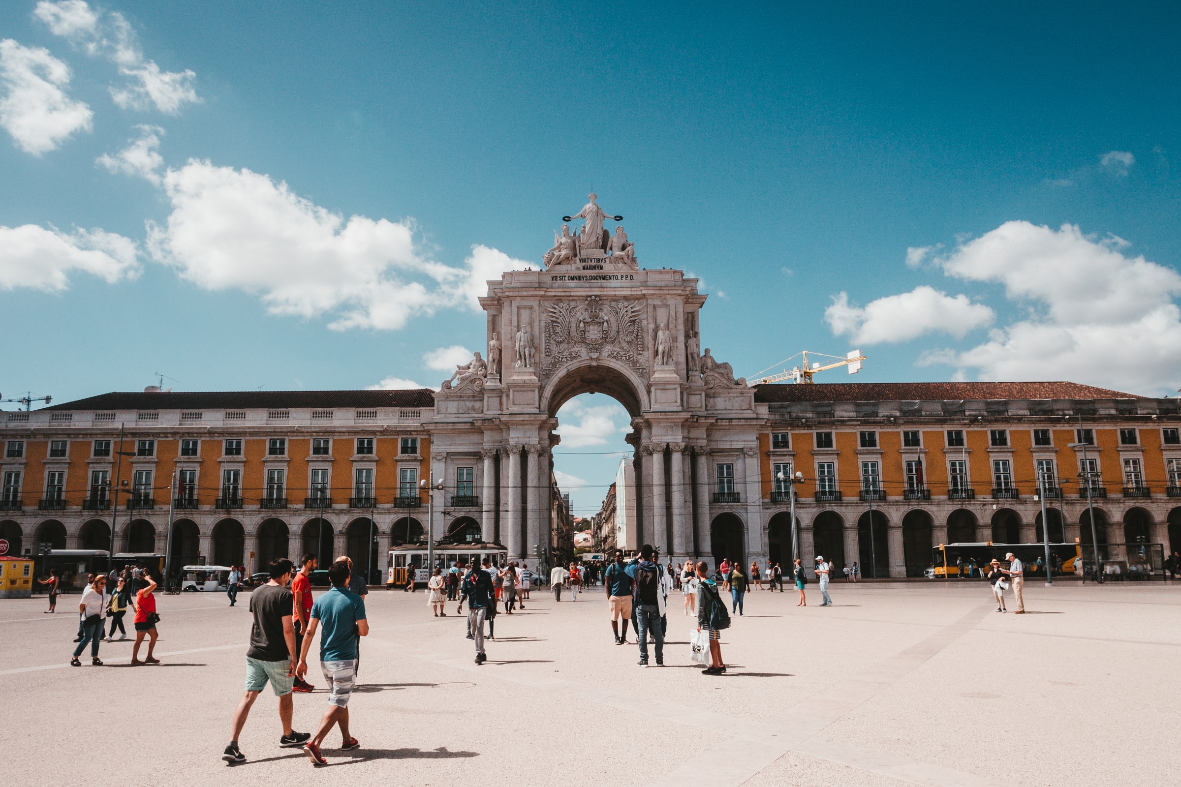 Onde se hospedar em Lisboa: Praça do Comércio
