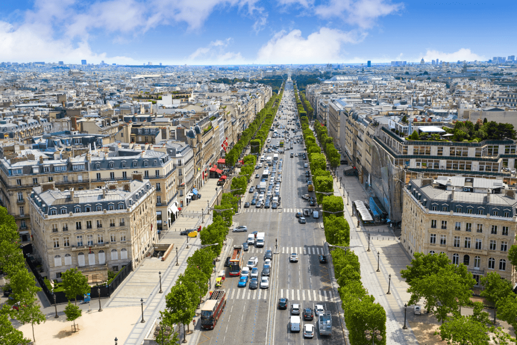 Champs-Elysees, em Paris
