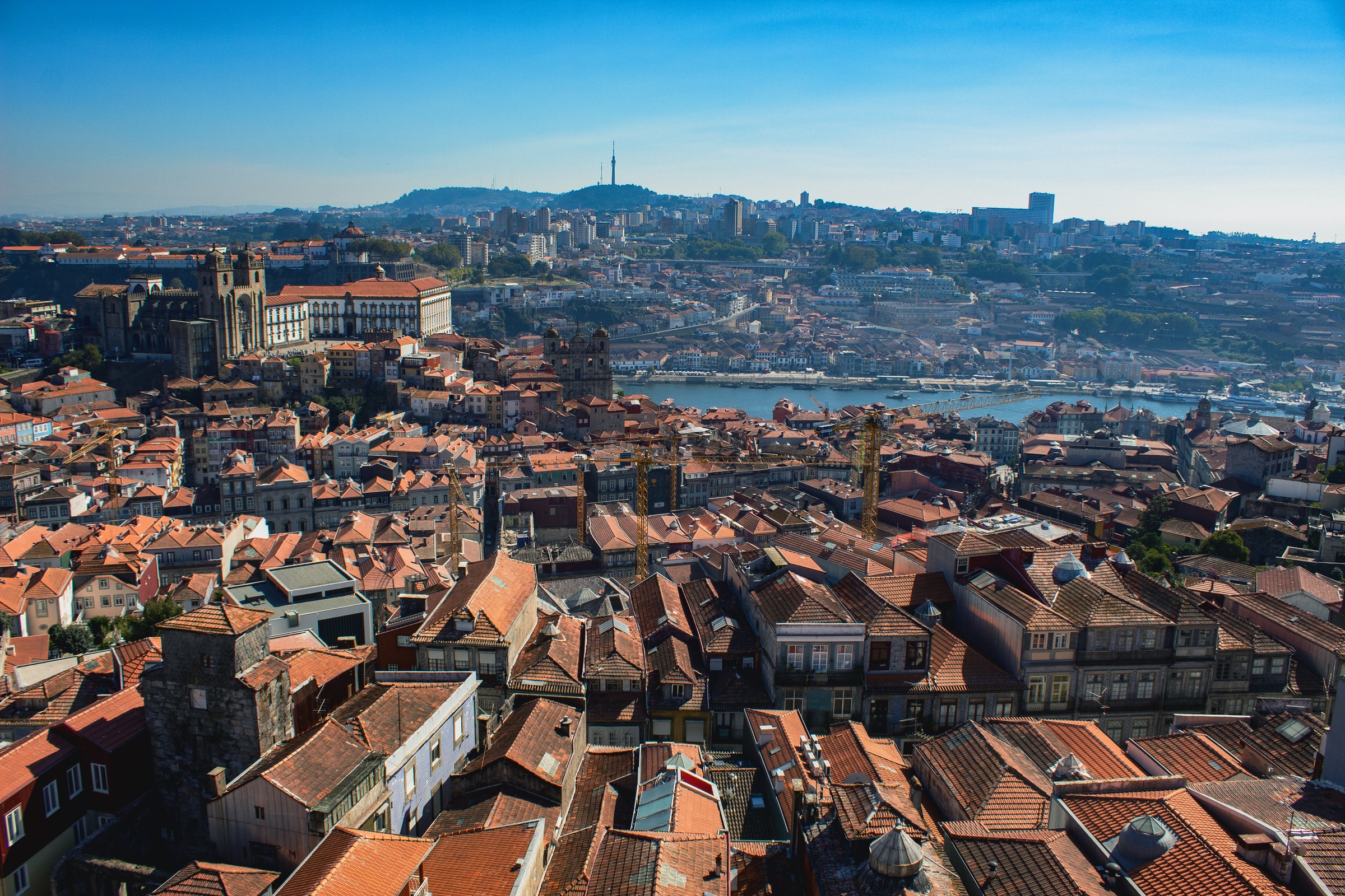 Vista da Igreja dos Clérigos, Porto