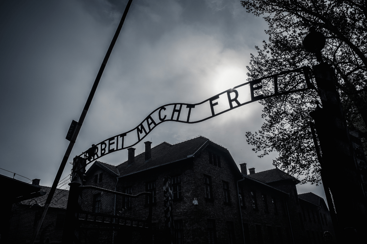 Como visitar Auschwitz