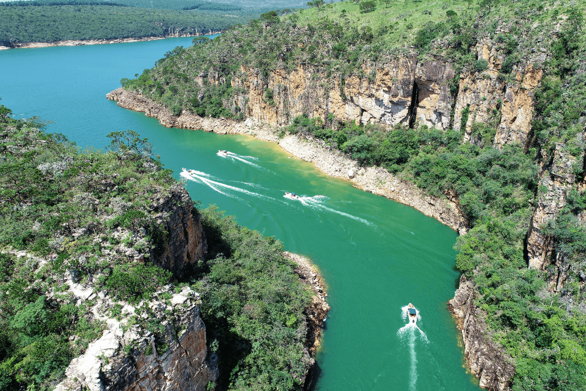 Lago de Furnas, Capitólio