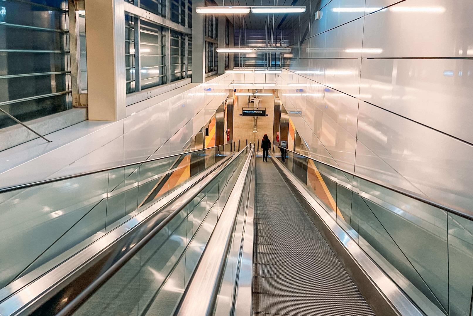 Como ir do Aeroporto de Cracóvia para o centro da cidade de trem