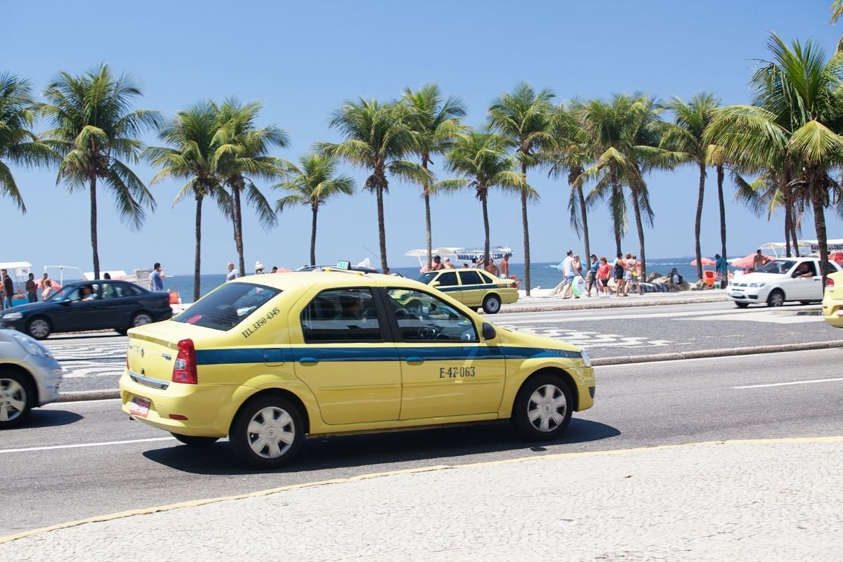 Táxi no Aeroporto do Galeão