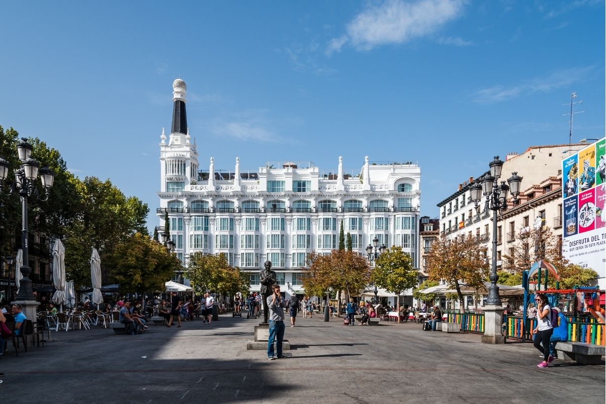 Barrio de Las Letras e Plaza de Santa Ana