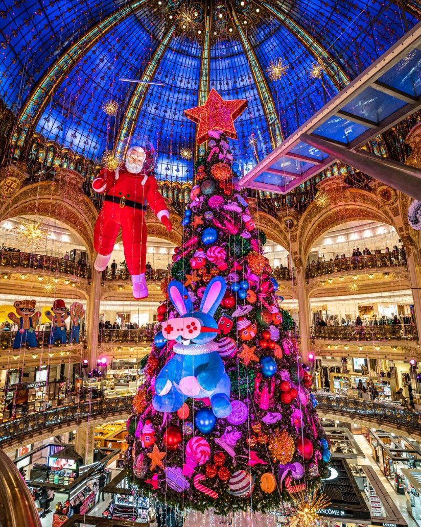 Árvore de Natal da Galeries Lafayette em 2021