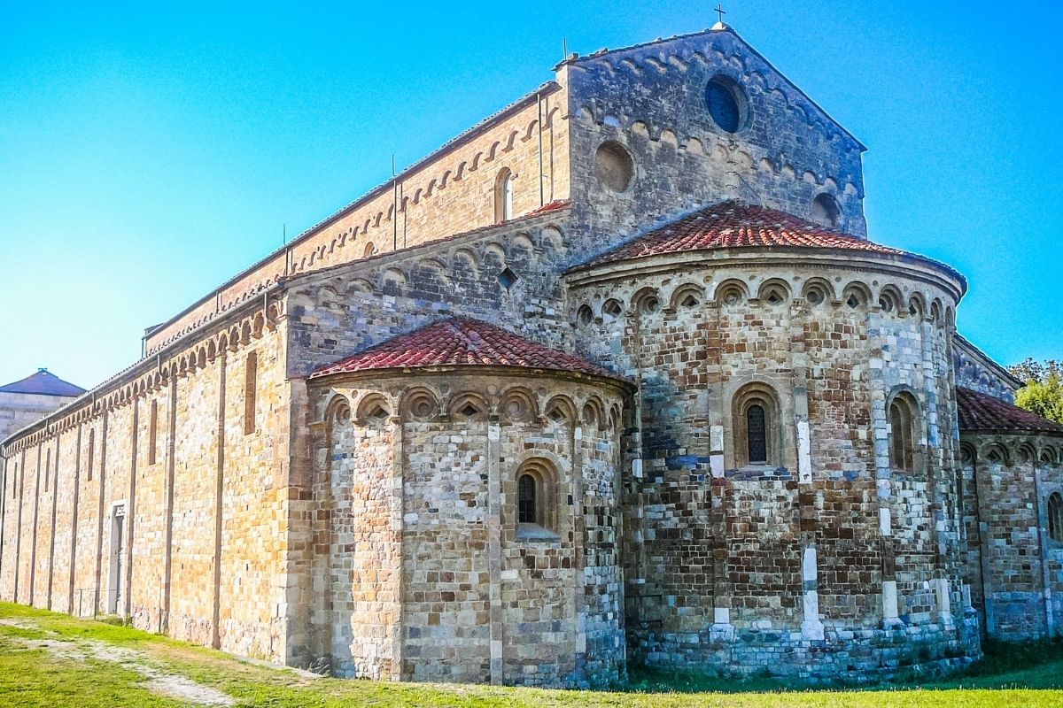 Basilica Romanica di San Piero a Grado, Pisa, Itália