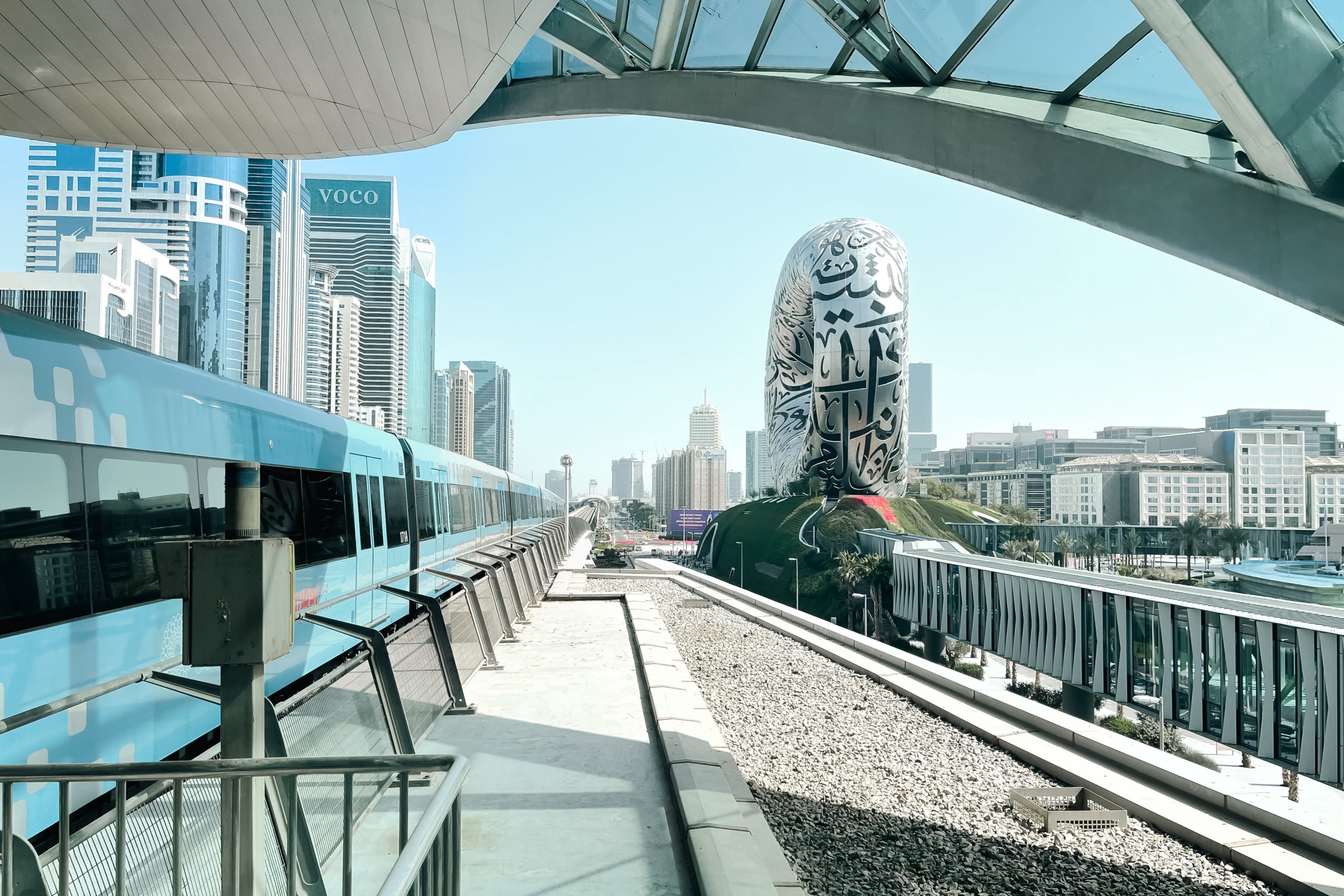 Estação de metrô no Museu do Futuro em Dubai