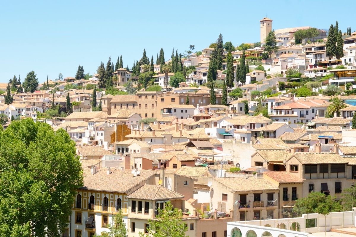 Vista de Albaicín, bairro de Granada, na Andaluzia