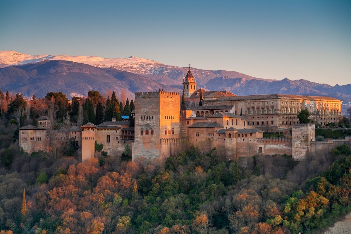 Vista de Alhambra em Granada, na Espanha