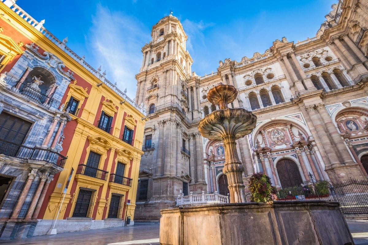 Melhores atrações de Málaga na Espanha: Catedral de Málaga