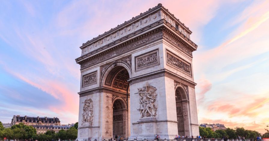 Arco do Triufo, em Paris