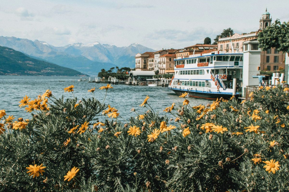 Barco no Lago di Como