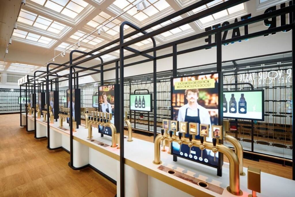 Imagem da parte interna do museu Belgian Beer World, em Bruxelas