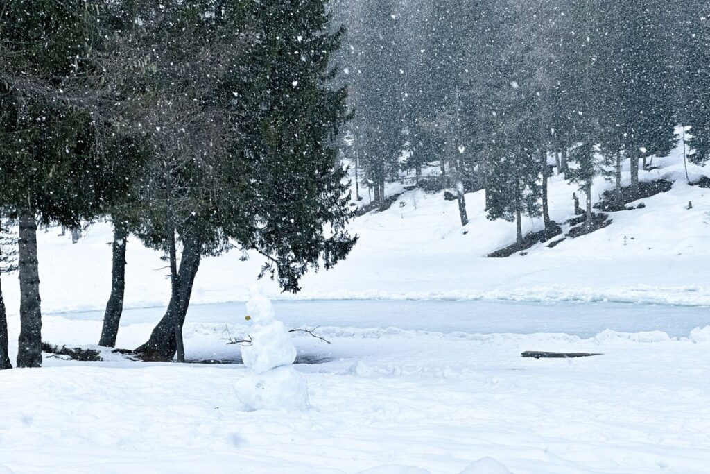 Boneco de neve em Cortina d'Ampezzo