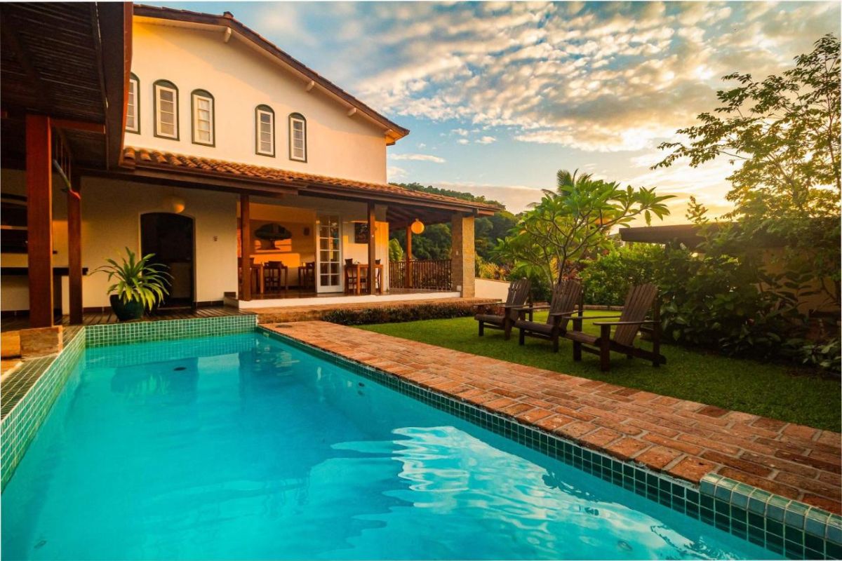 Piscina da pousada Boutique Hotel Carpe Diem, Paraty