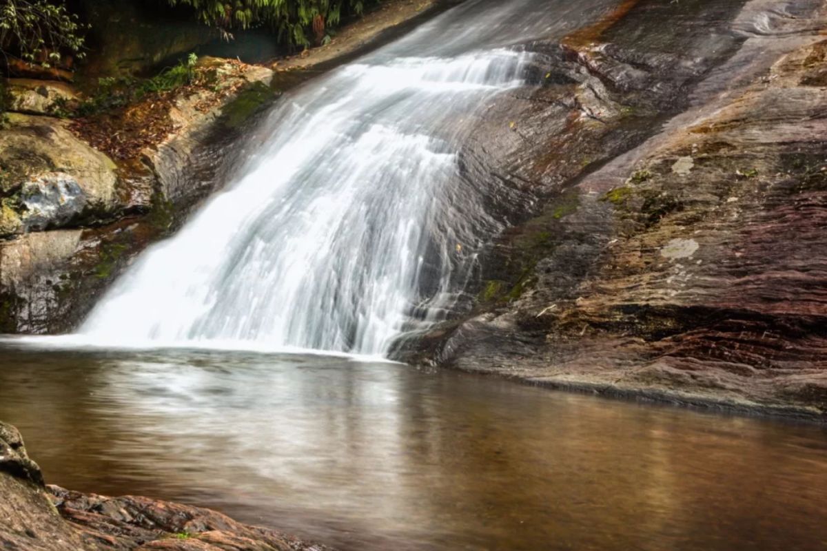 Queda d'água da Cachoeira de Deus, em Penedo