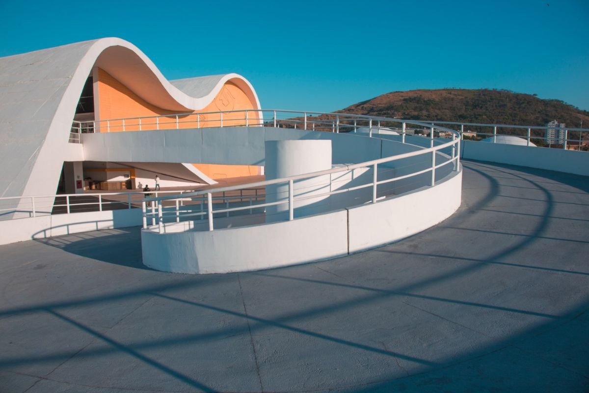 Teatro do Caminho Niemeyer, em Niterói