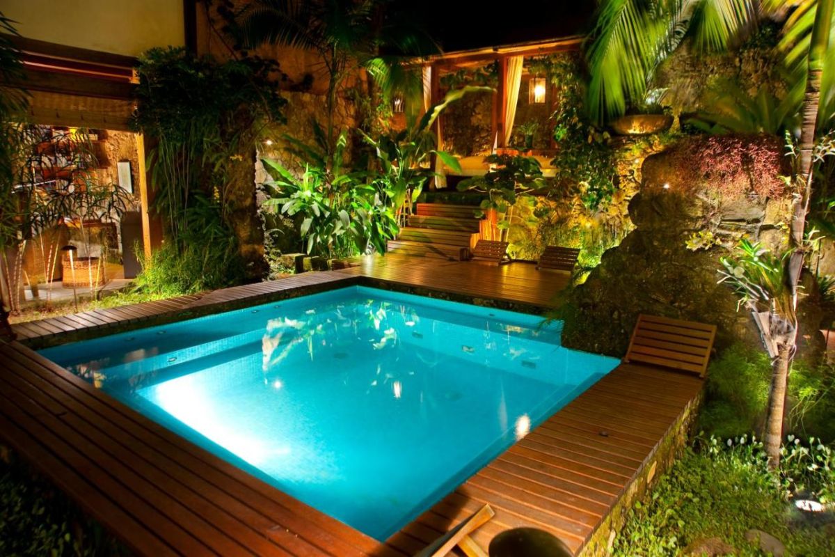 Piscina do Casa Turquesa, pousada da Costa Verde RJ