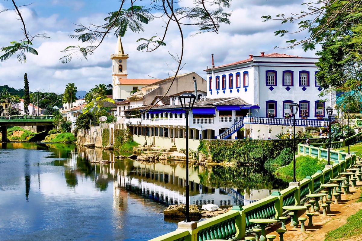 Edifícios históricos do centro de Morretes
