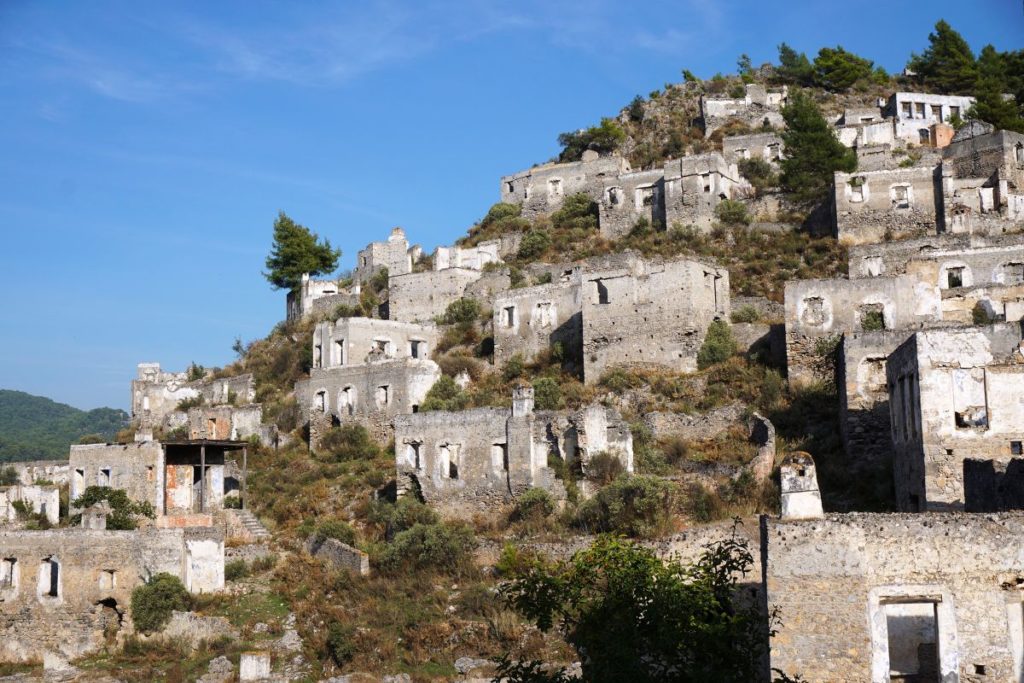 Cidade fantasma de Kayaköy, na Turquia