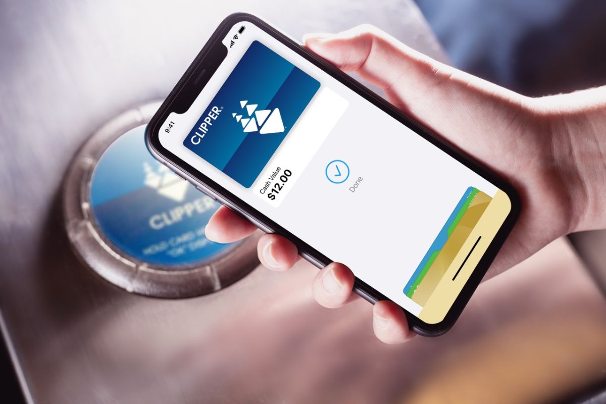Cartão de transporte pré-pago em celular