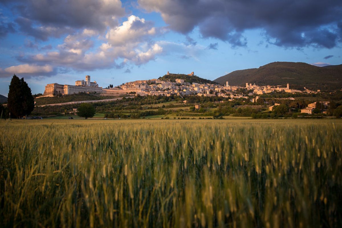 Assis, na Itália, em cima da colina