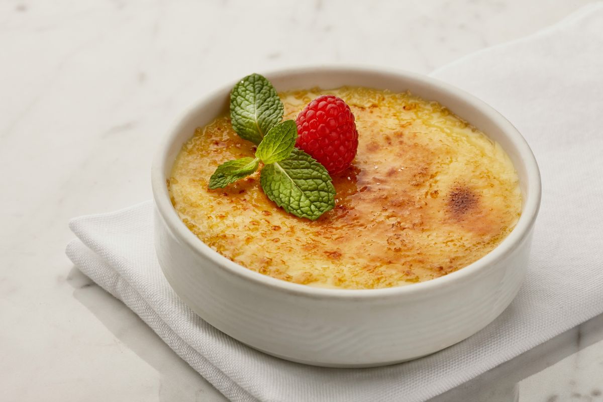 Sobremesa Crème Brûlée, tradicional da França