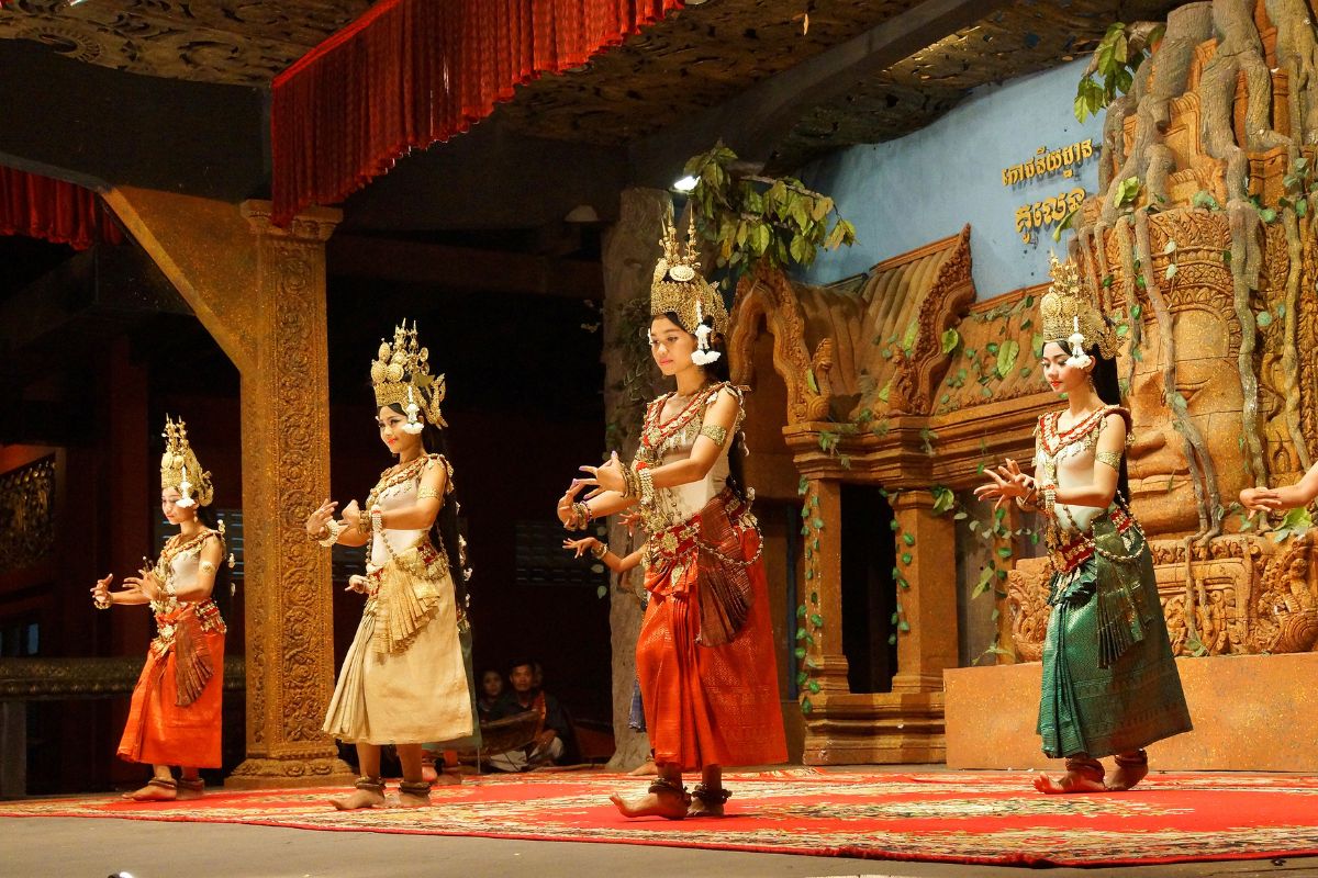 Dançarinas de Apsara, dança típica do Camboja