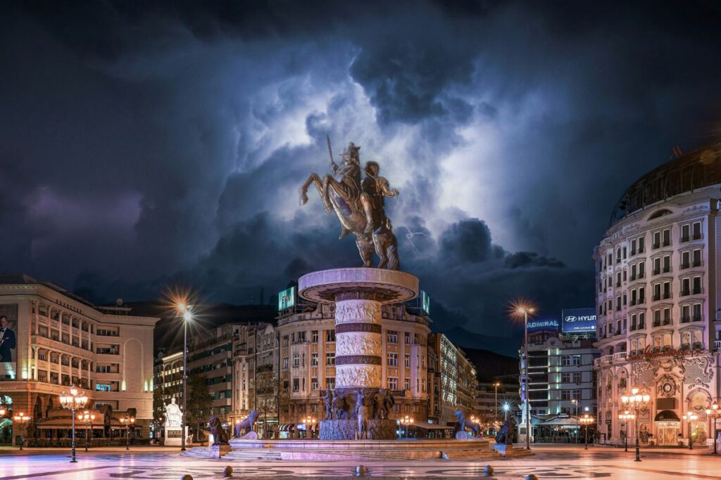 Estátua de Alexandre, o Grande, em Skopje