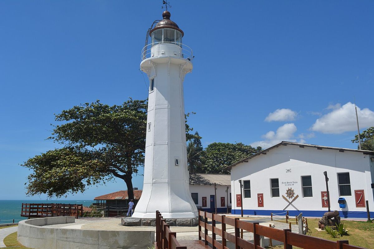 Construção do Farol de Santa Luzia, em Vila Velha