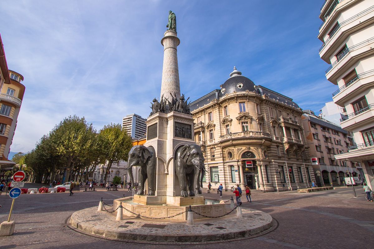 Fonte dos Elefantes, em Chambéry