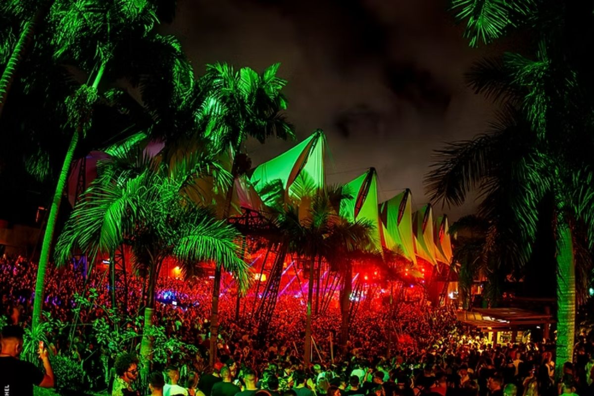 Casa de festa noturna de Balneário Camboriú