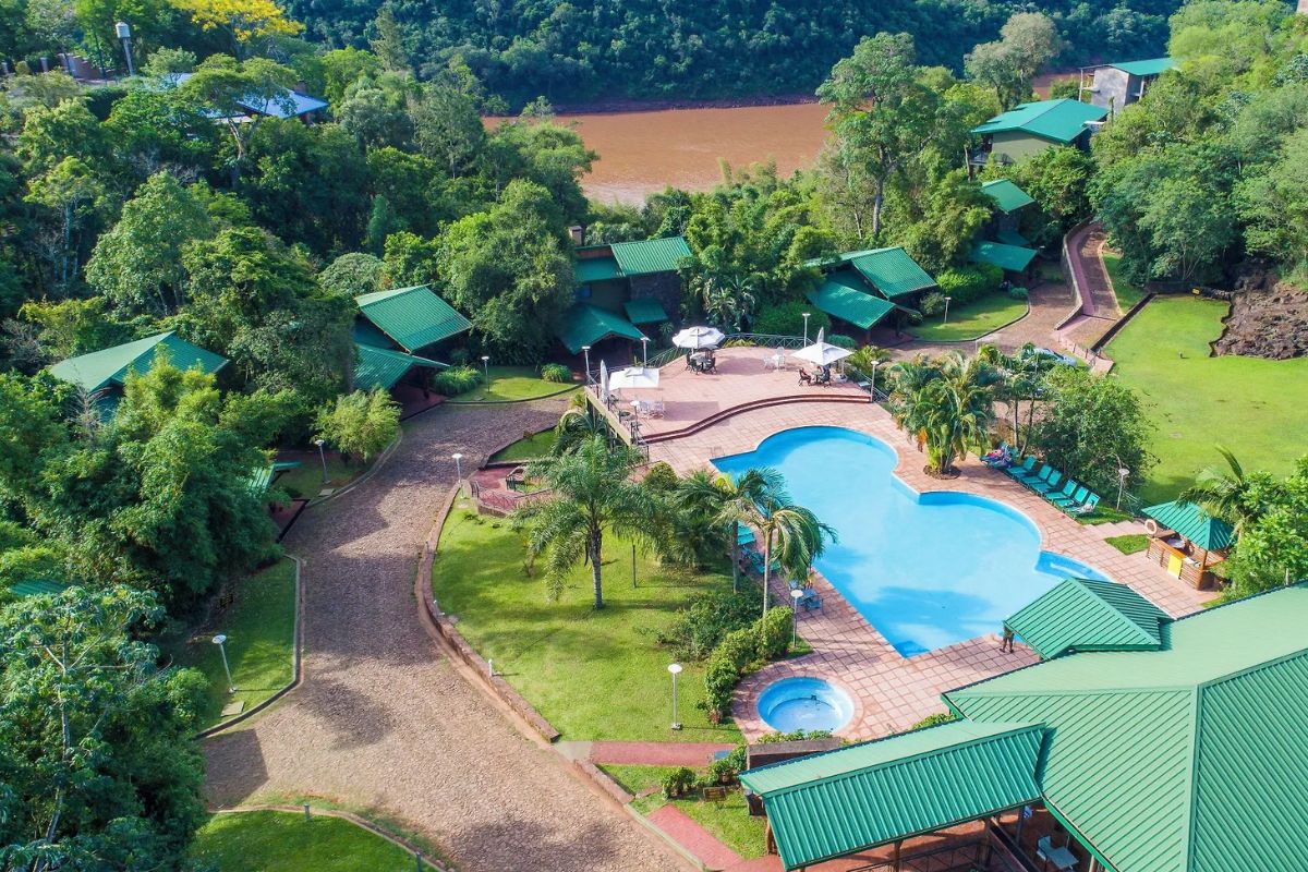Panorama de hotel em Puerto Iguazú