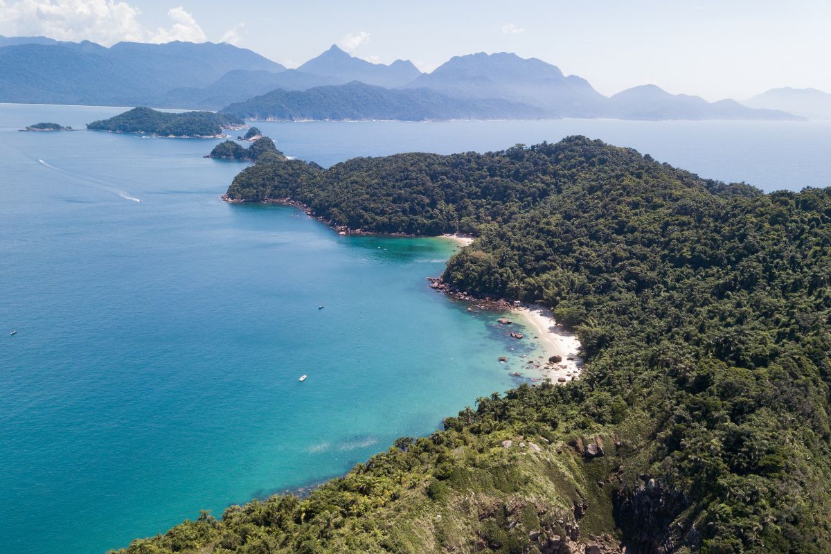 Imagem aérea da Ilha das Couves