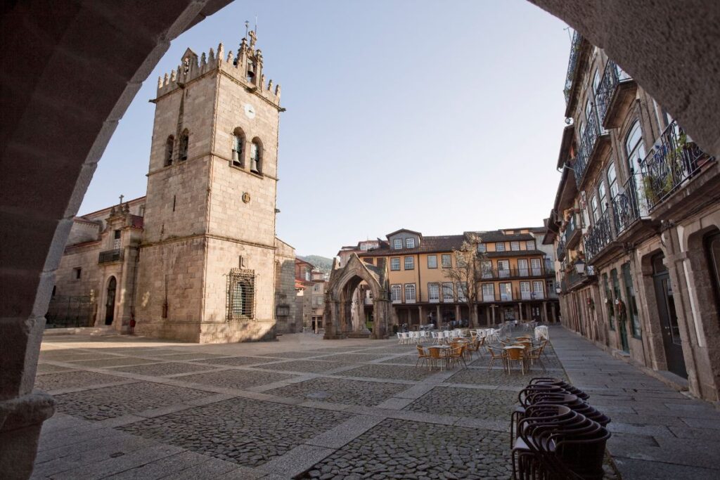 Largo da Oliveira, em Guimarães-PT