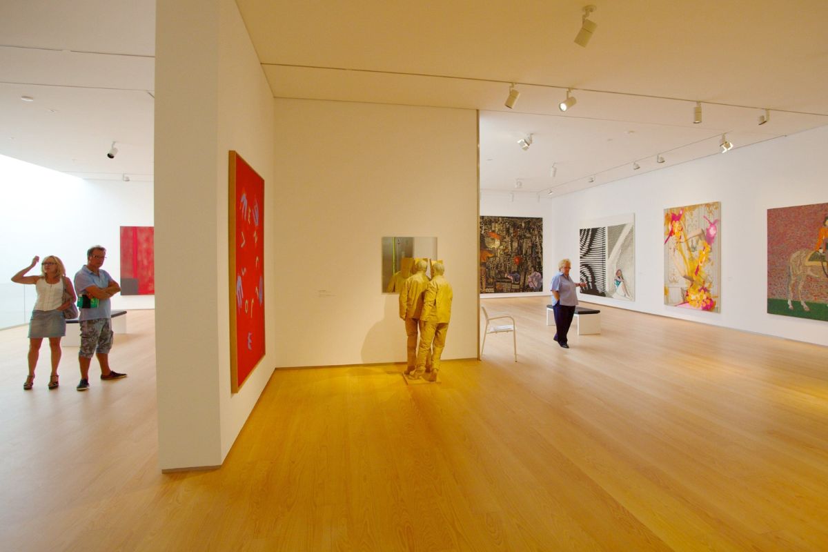 Sala de exposição do MACA