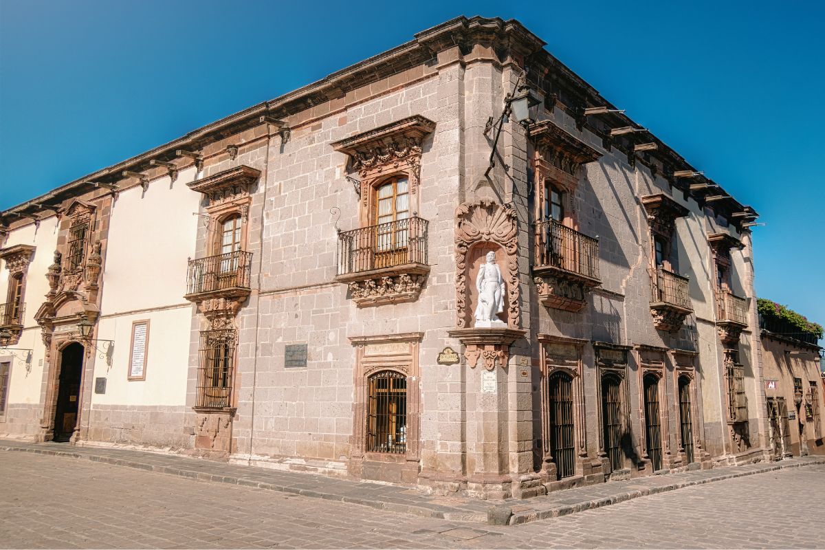 Edifício histórico do Museu Casa de Allende