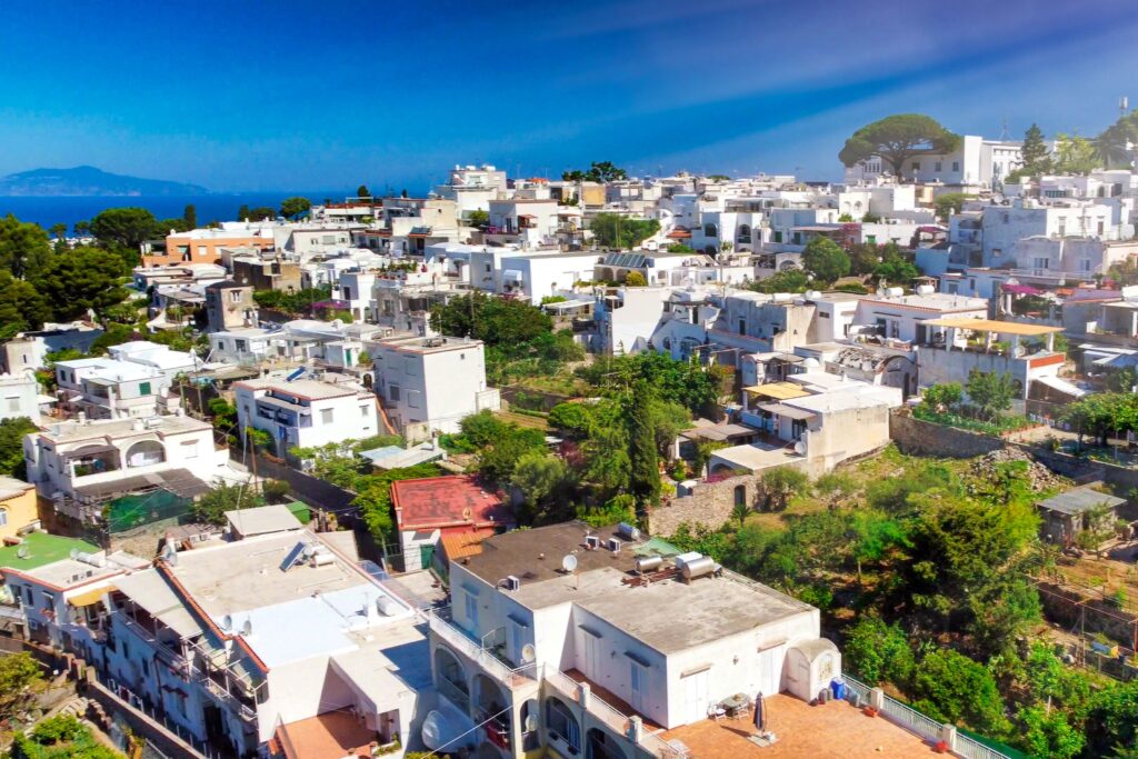 Panorama da cidade de Anacapri, na Itália