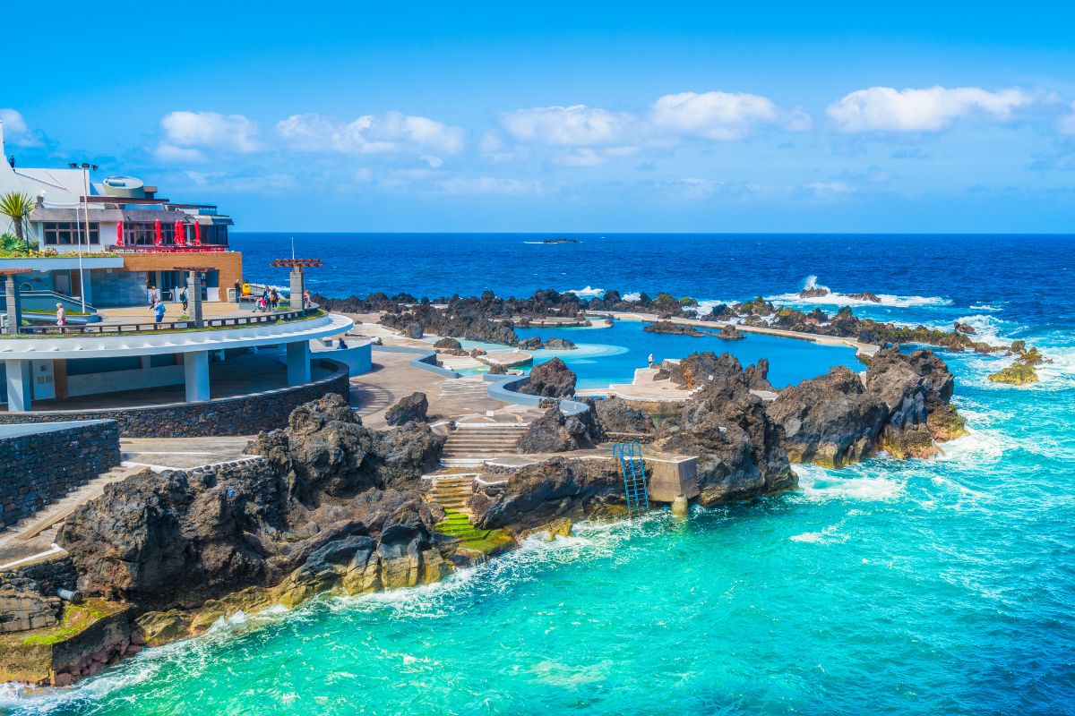 Piscina natural de Porto Moniz, na Ilha da Madeira
