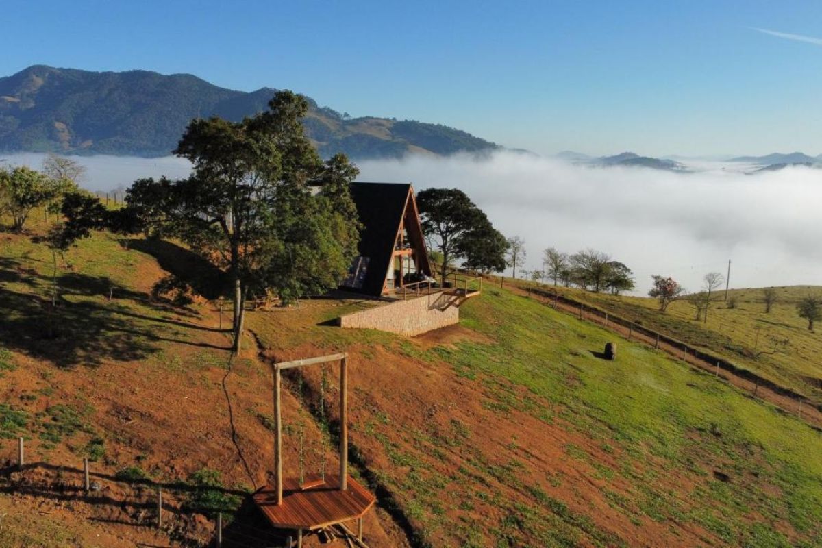 Panorama de chalé em Gonçalves, na Serra da Mantiqueira
