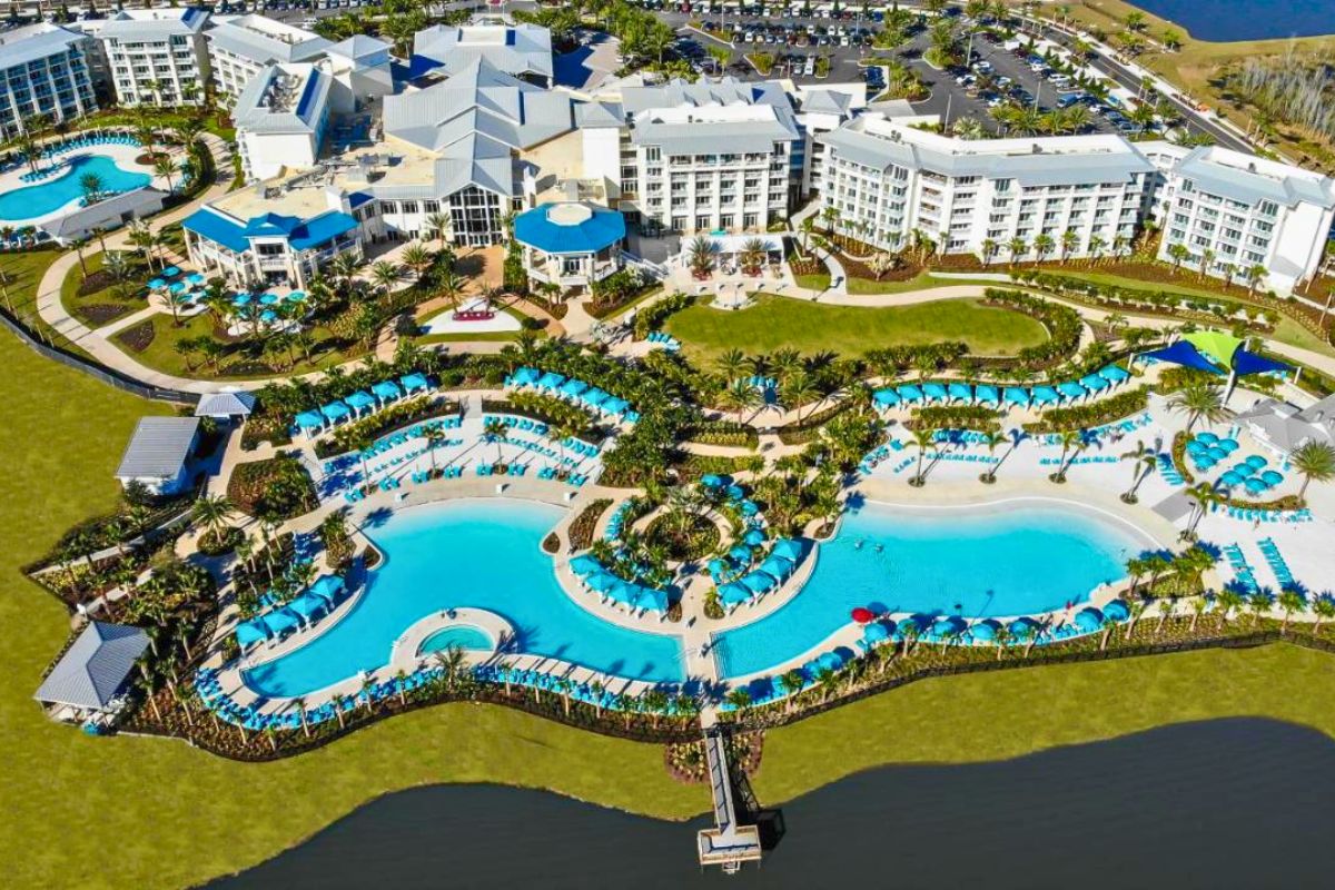 Imagem aérea de resort em Orlando