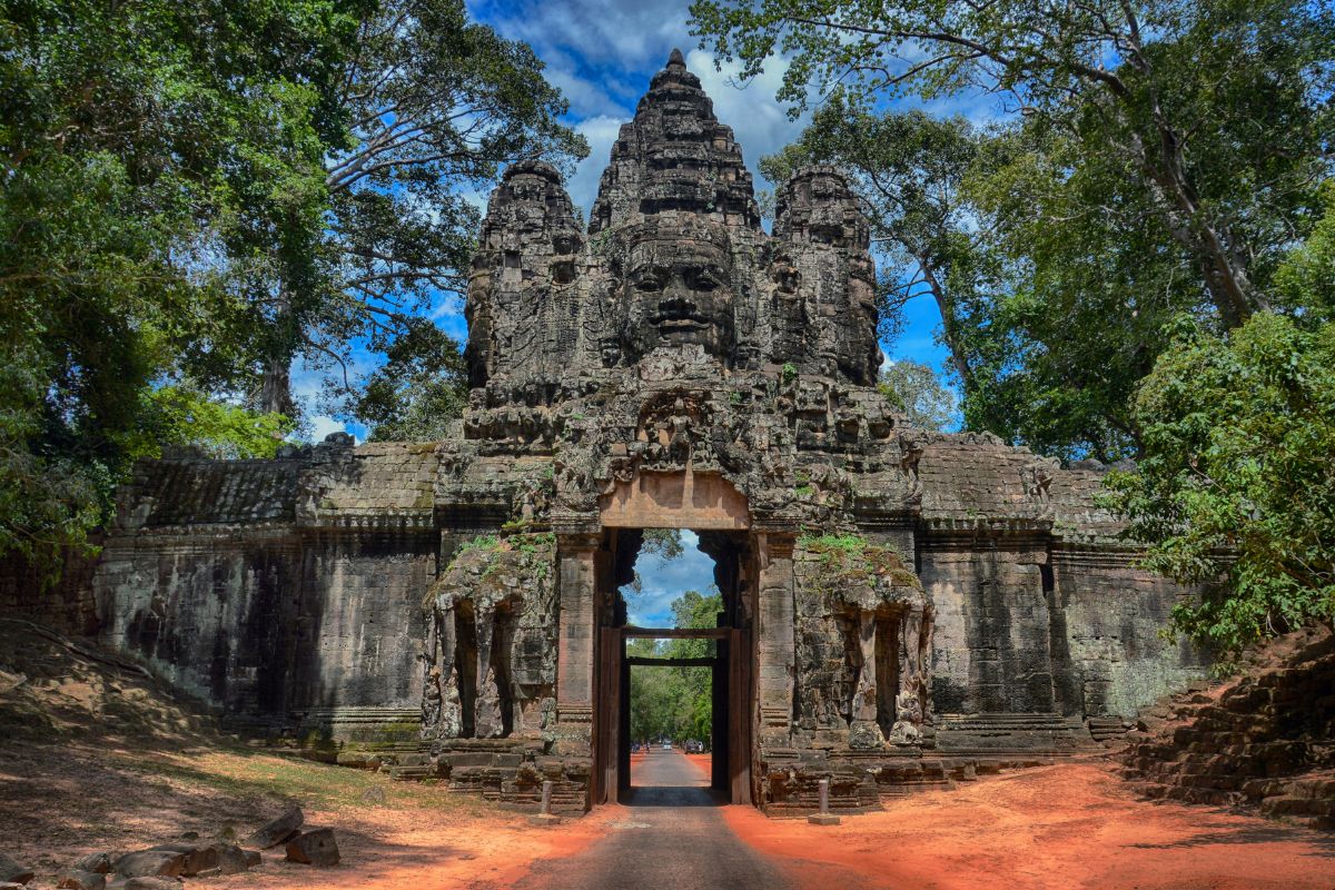 Portão de templo do Angkor Archaeological Park