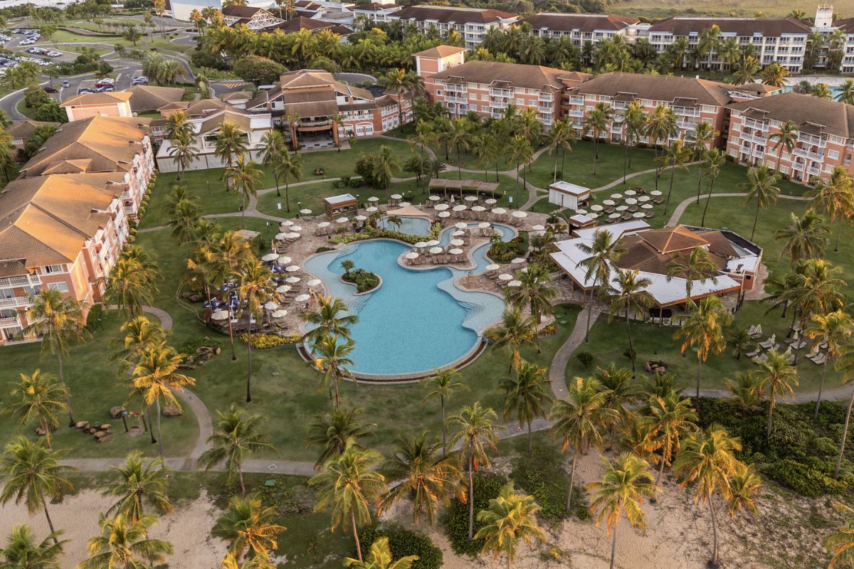 Panorama de hospedagem de luxo na Bahia, Brasil
