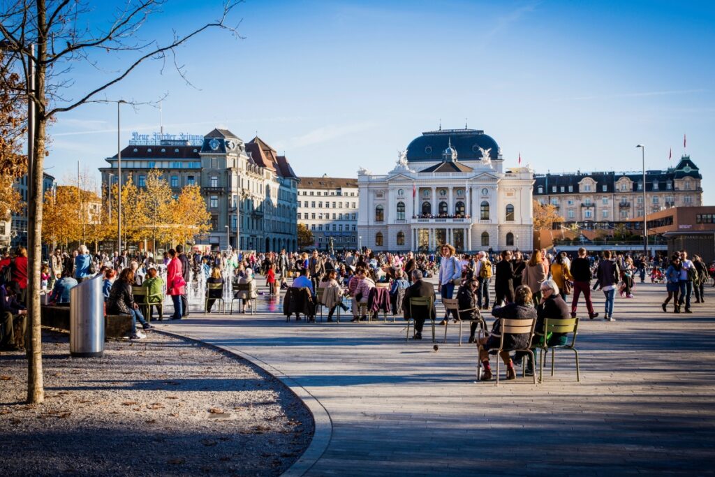 Sechseläutenplatz em Zurique