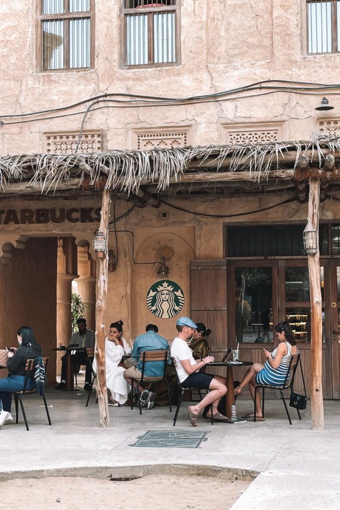 Starbucks em Al Seef