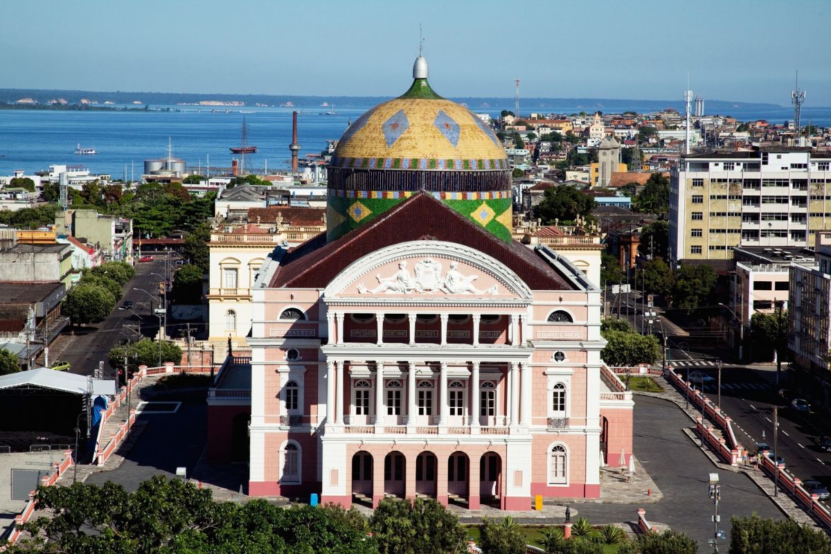 Fachada do Teatro Amazonas, em Manaus