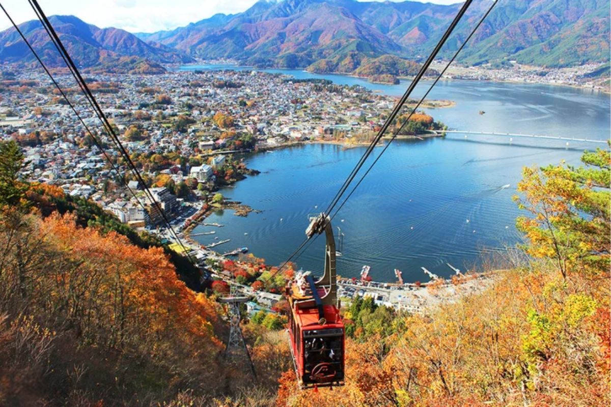 Teleférico do Monte Fuji, no Lago Kawaguchi, Fujikawaguchiko