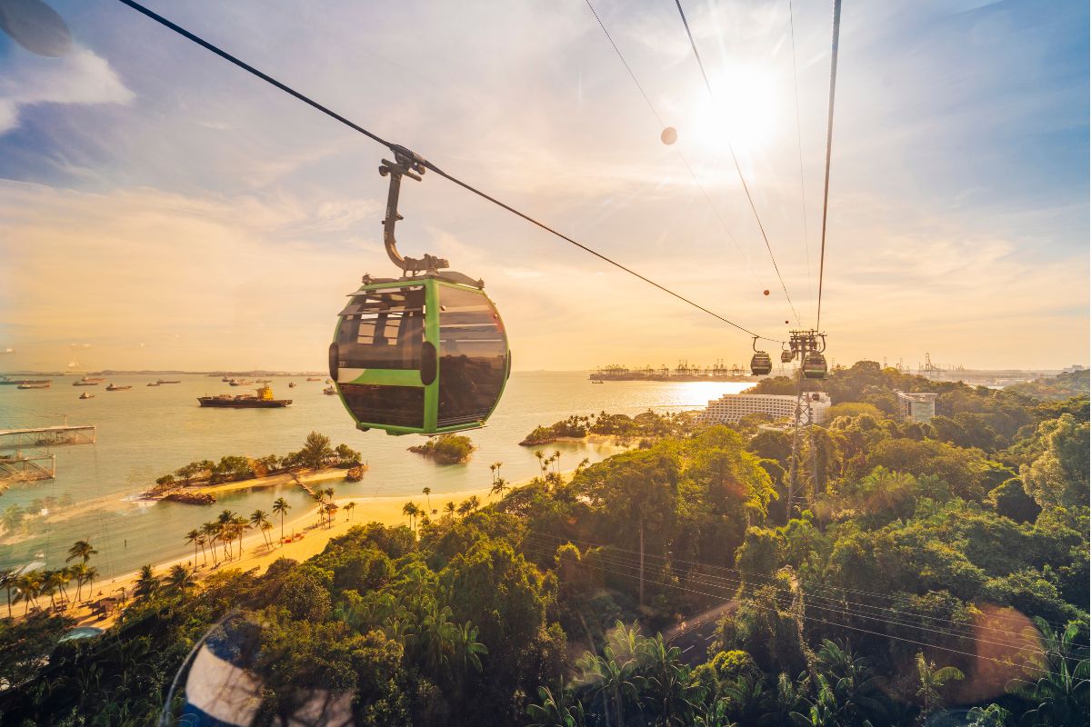 Teleférico de Sentosa ao pôr do sol
