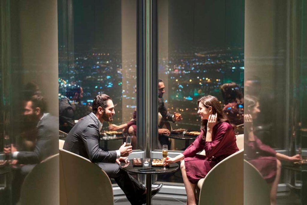 The Lounge no andar 152 do Burj Khalifa