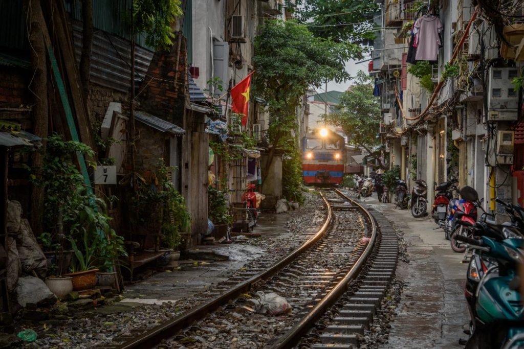 Train Street em Hanói, no Vietnã